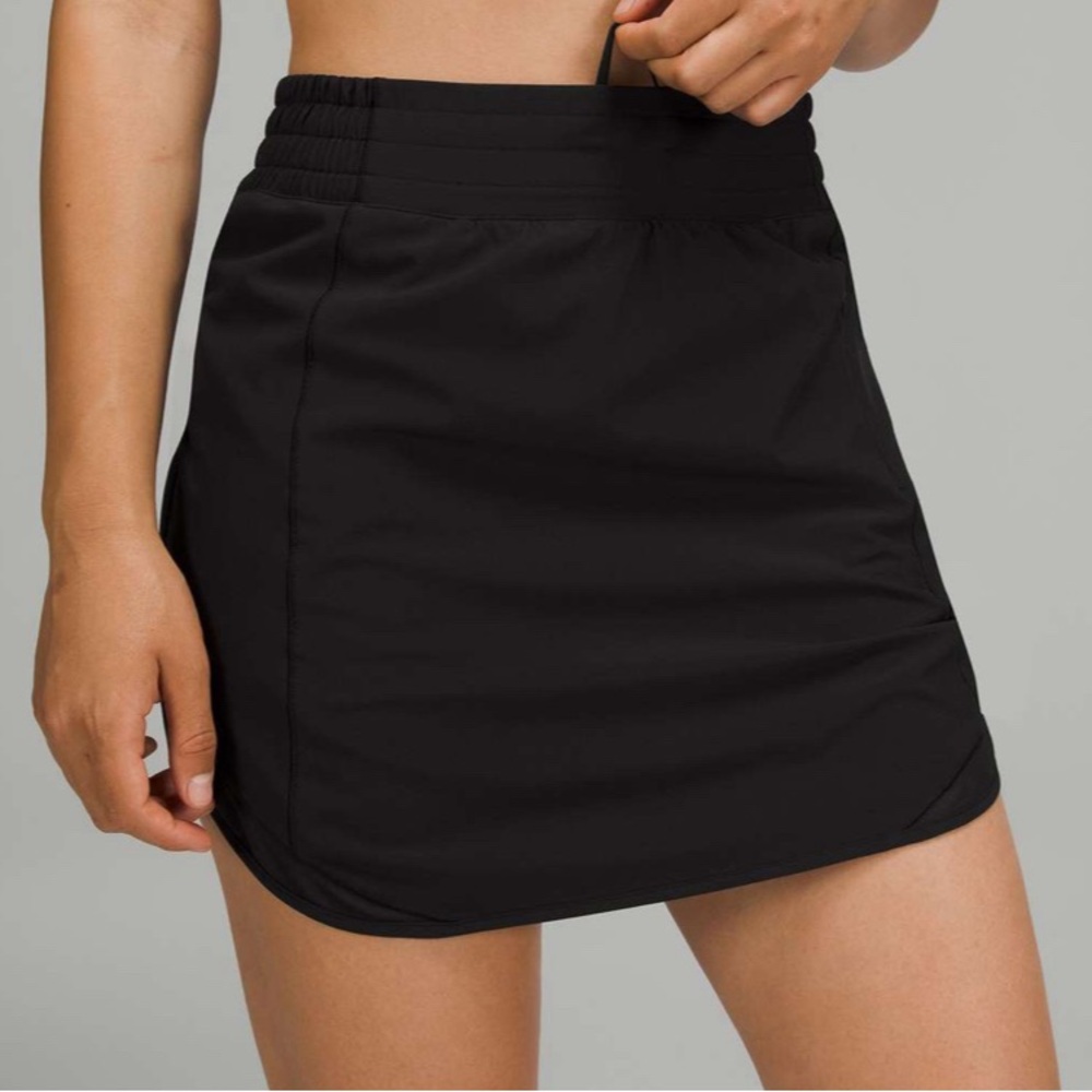 Lululemon Hotty Hot High-Rise Skirt *Long, size 8, Black